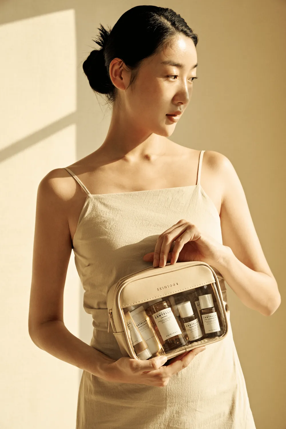 SKIN1004 Signature Pouch Kosmetiktasche für unterwegs