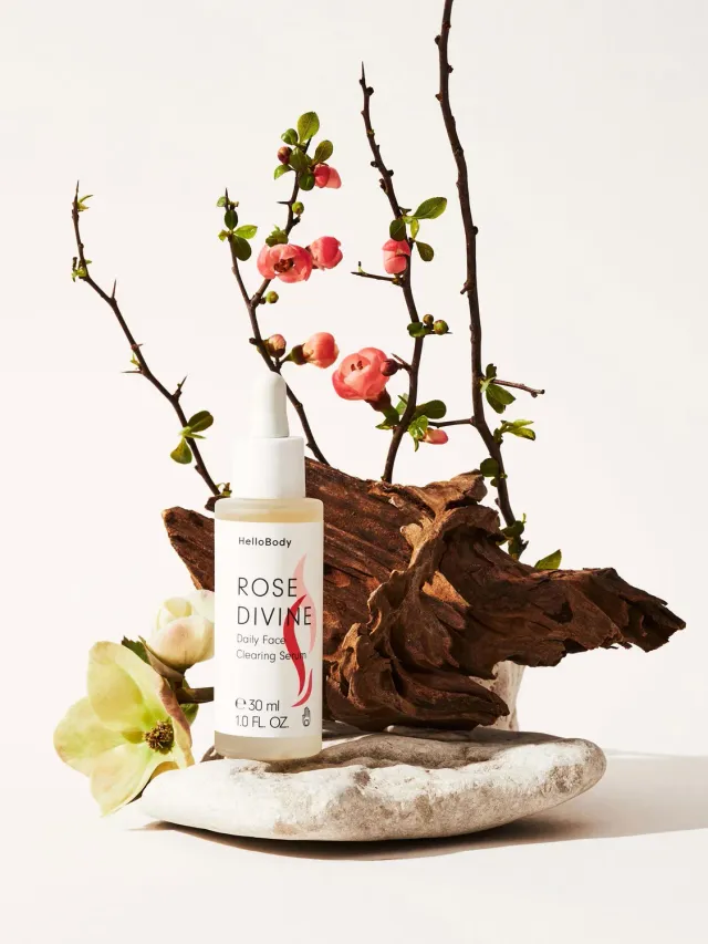 Hellobody Rose Divine Gesichtspeeling 30 ml