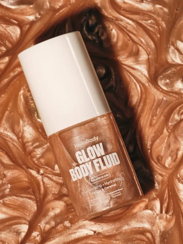 Hellobody Glow Body Fluid Körperpflege Schimmer