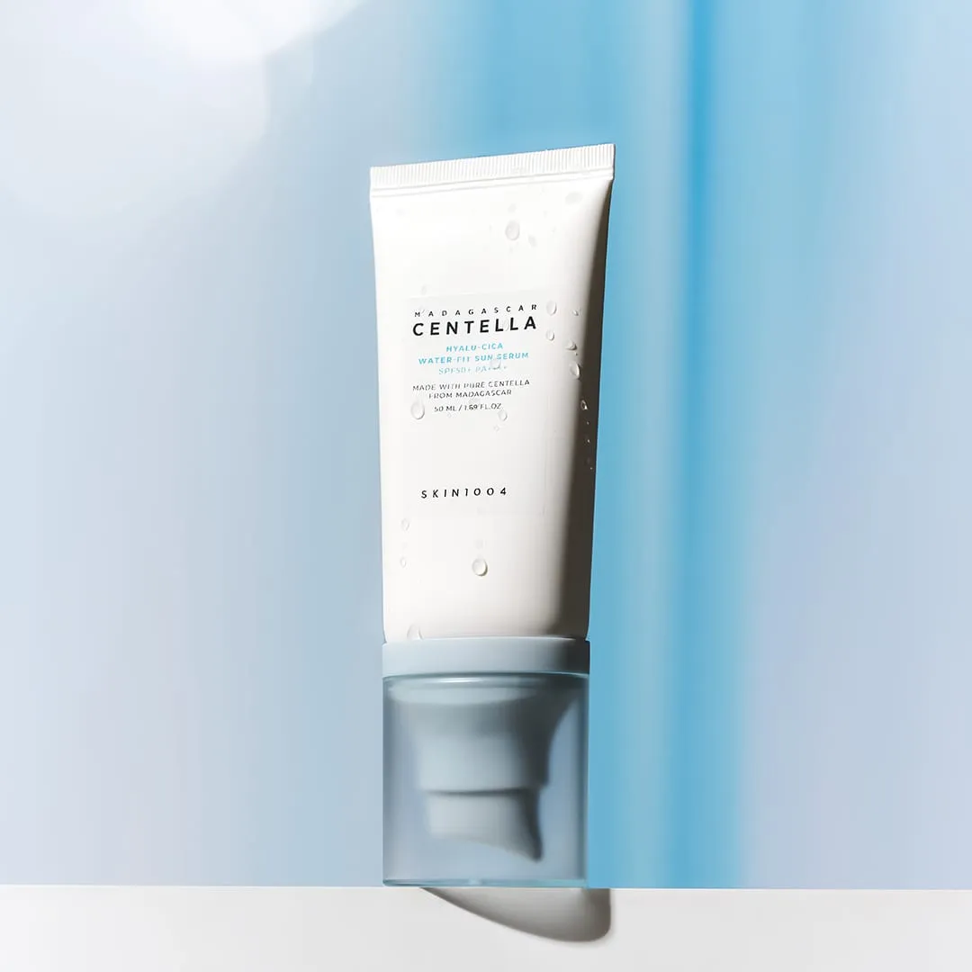 SKIN1004 Hyalu-Cica Water-Fit Sonnenserum 50 ml feucht
